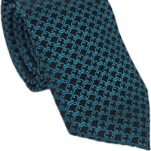 Carregar imagem no visualizador da galeria, GRAVATA TRADICIONAL PIERRE CARDIN AZUL TIFFANY COM PADRÃO PRETO JACQUARD MICROFIBRA

